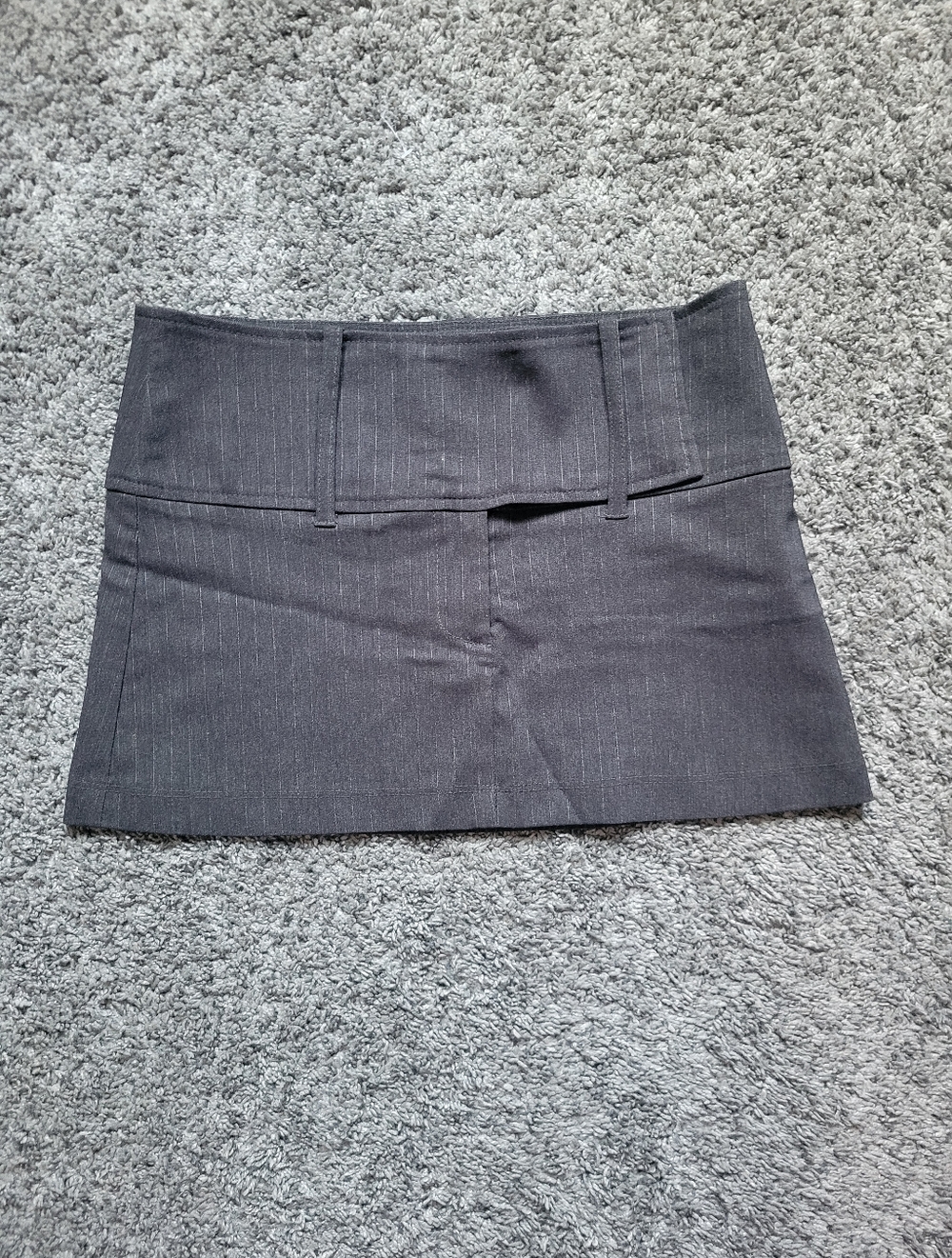 Dark Charcoal Pinstripe Mini Skirt Size Small *NWOT*